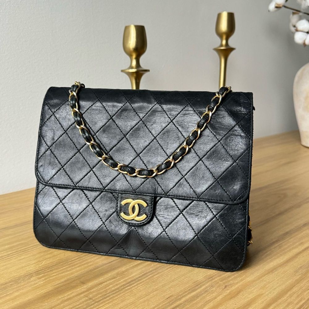 ✅AUTHENTIC✅CHANEL LAMBSKIN QUILTED BAG - Picture 3 of 17